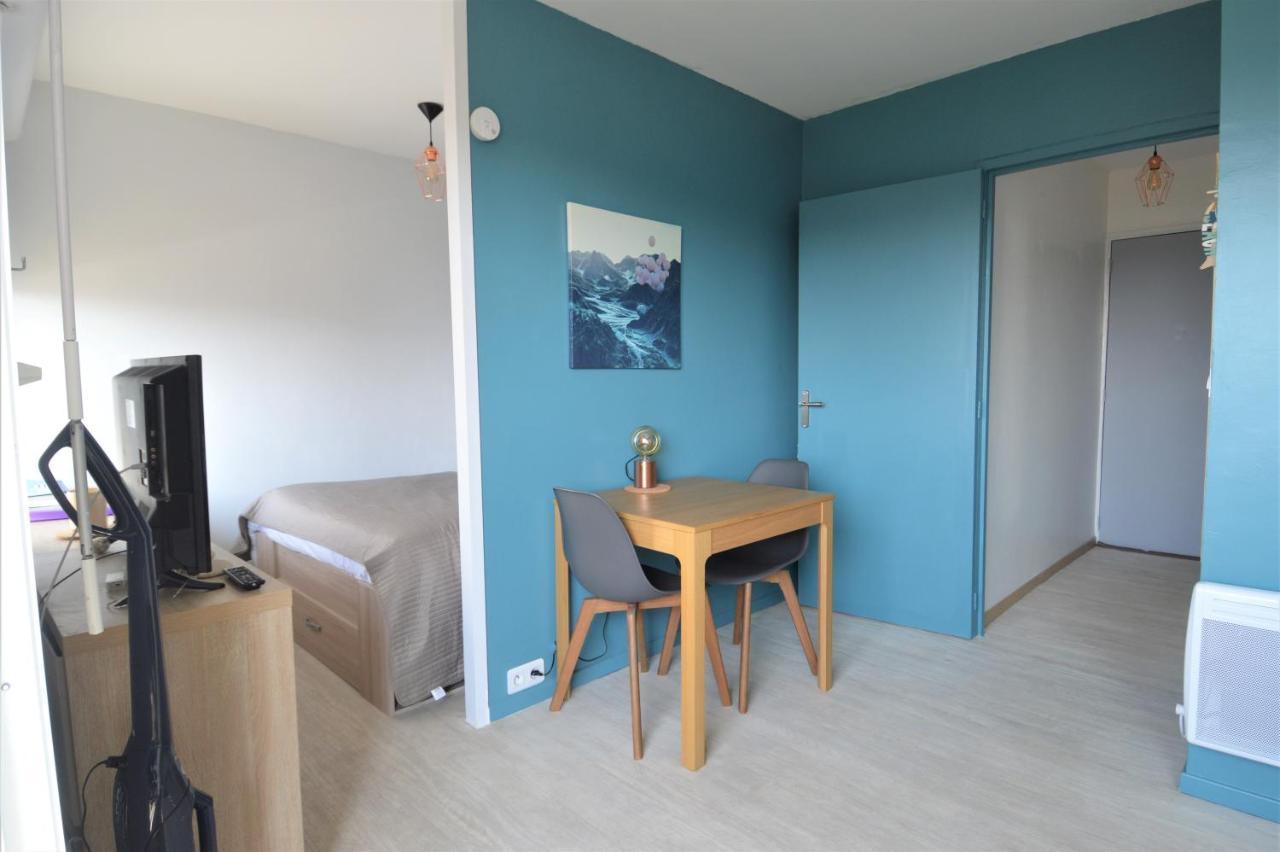 Ferienwohnung Studio Avec Chambre - Balcon Et A 20M De La Mer Courseulles-sur-Mer Exterior foto