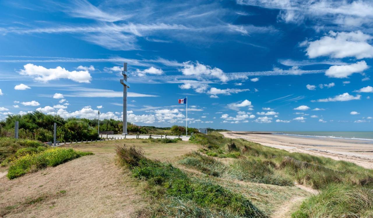 Ferienwohnung Studio Avec Chambre - Balcon Et A 20M De La Mer Courseulles-sur-Mer Exterior foto